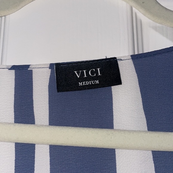 VICI BLUE AND WHITE STRIPED TIE BLOUSE - Picture 4 of 5